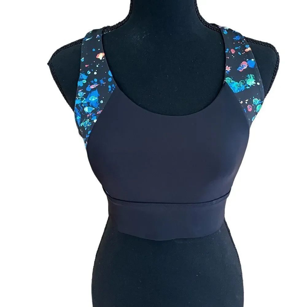 Fabletics Karina High Support Racerback sports bra - Picture 3 of 9